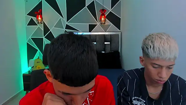 Juan Nd Steven online show from April 23, 3:25 am