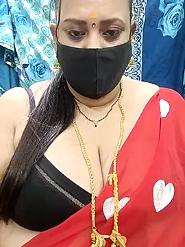 Snapshot of ashikaa_r chatting on October 1, 7:19 pm ashikaa r online show from October 1, 7:19 pm