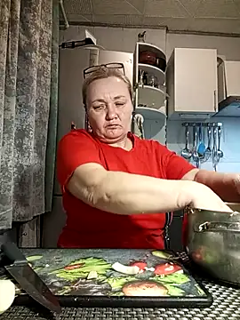 HelenaGlossX online show from November 6, 12:11 pm