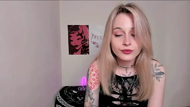 Snapshot of aviva_faith chatting on September 12, 6:48 pm aviva faith online show from September 12, 6:48 pm