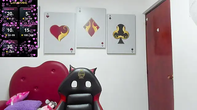 Salomeediaz  online show from April 20, 9:18 pm