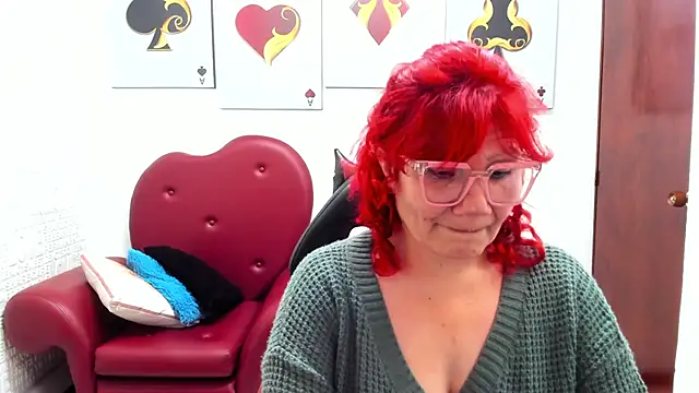 Snapshot of Salomeediaz_ chatting on September 17, 9:13 pm Salomeediaz online show from September 17, 9:13 pm