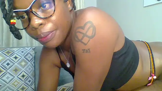 Petite 254 online show from January 13, 1:44 am