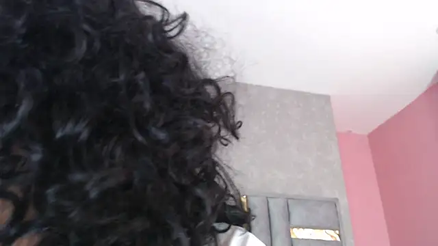 Snapshot of JuliaRose_ks chatting on September 15, 12:24 pm JuliaRose ks online show from September 15, 12:24 pm