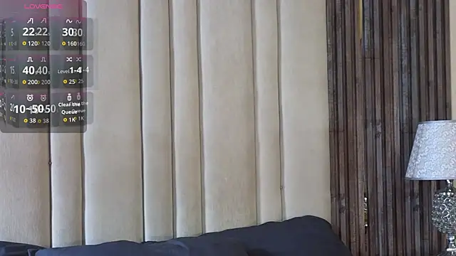 adaraSmiith online show from April 27, 2:25 pm