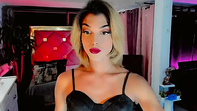 the-horus-girl online show from November 19, 7:58 pm