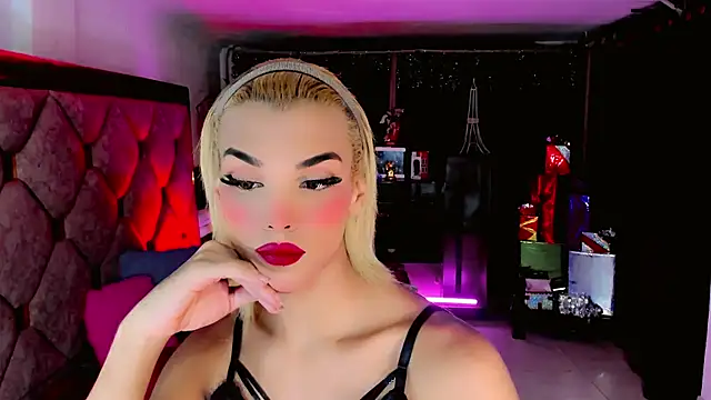 the-horus-girl online show from December 20, 3:10 am