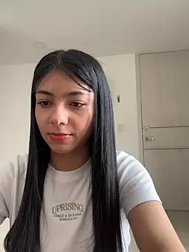Liissa cute  online show from July 27, 9:12 pm