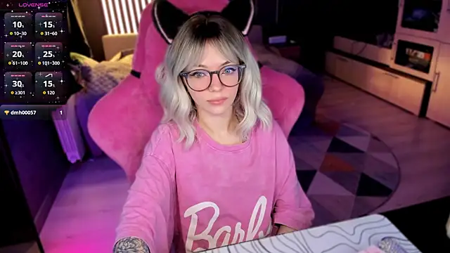 The love project online show from April 21, 11:34 pm