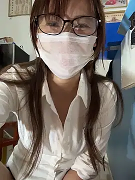 andii-1 online show from February 24, 2:11 am