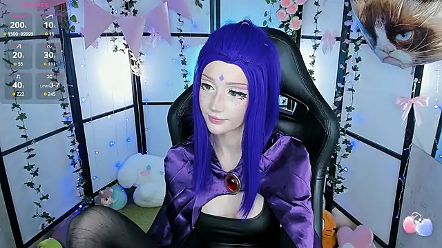 Snapshot of LilithLin chatting on October 13, 11:18 pm LilithLin online show from October 13, 11:18 pm