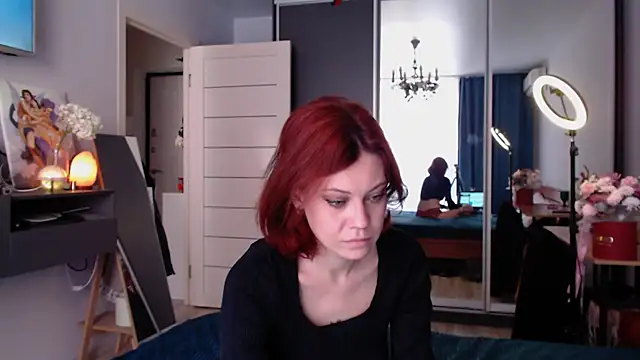 Snapshot of Your_Corvus chatting on October 7, 8:52 am Your Corvus online show from October 7, 8:52 am