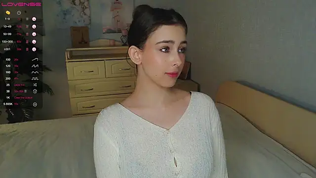 cosmosbaby online show from November 30, 2:10 pm