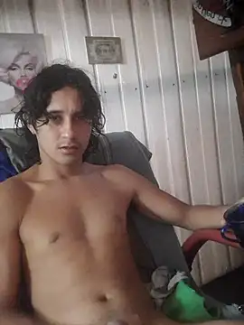 pedrodavid  online show from June 5, 8:04 pm