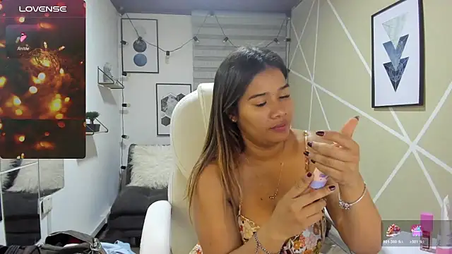 Enma  clark online show from December 23, 4:27 am