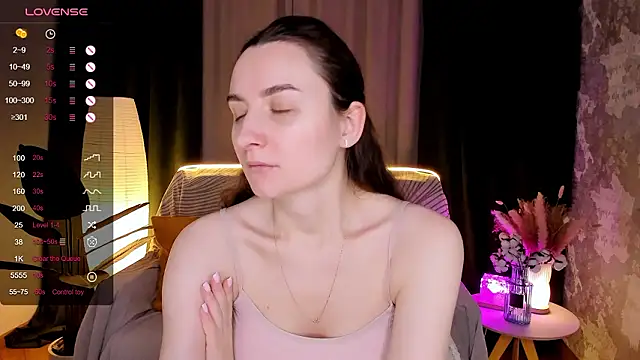 annacooleman online show from February 3, 2:10 am