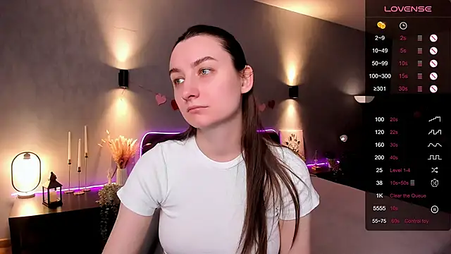 annacooleman online show from April 21, 2:04 am