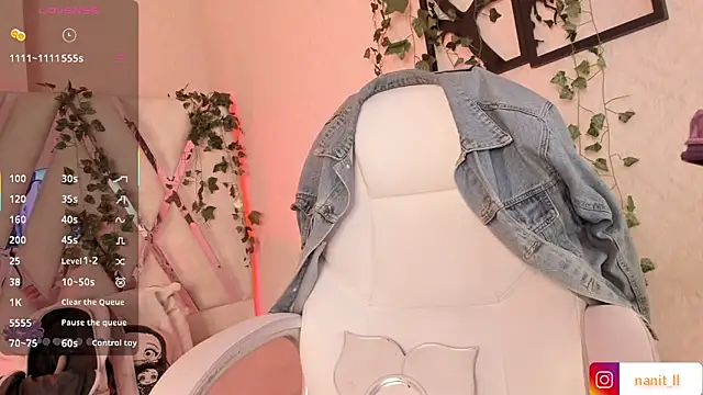 Punkys  online show from October 16, 1:08 am