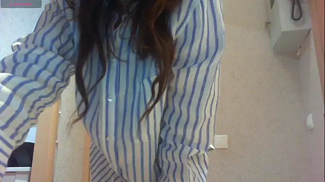 khu yam online show from November 1, 6:23 pm