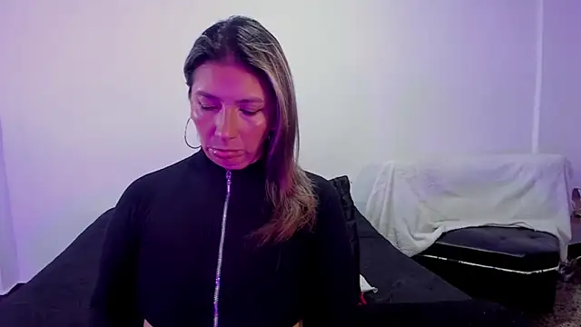 MichelleManson online show from September 26, 11:08 am