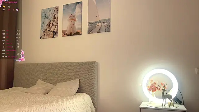 diaanona online show from April 22, 9:56 pm