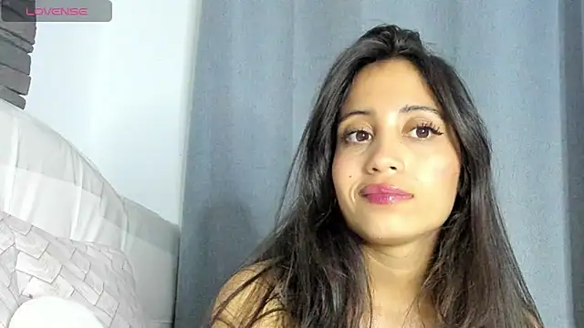 Loren parissi online show from April 29, 2:48 am