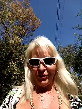 CassandraSandra44 online show from September 21, 9:19 am