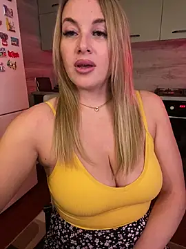 Hot Sexy Angel online show from April 20, 8:23 pm