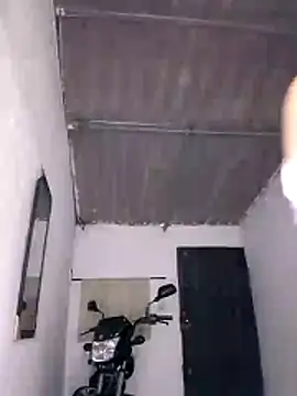 1CANDYLOVE online show from December 2, 4:36 am