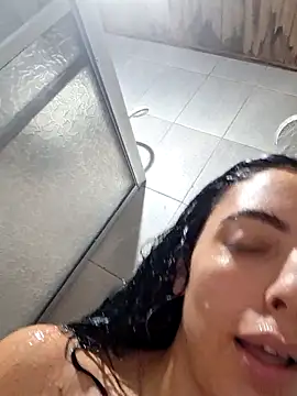 Sweet-diamondxxx online show from November 24, 8:55 pm