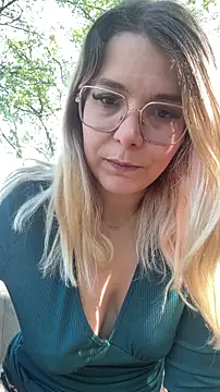 EmyLana online show from April 24, 3:37 pm