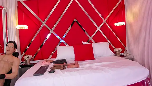 SusanCouper online show from April 22, 10:51 pm