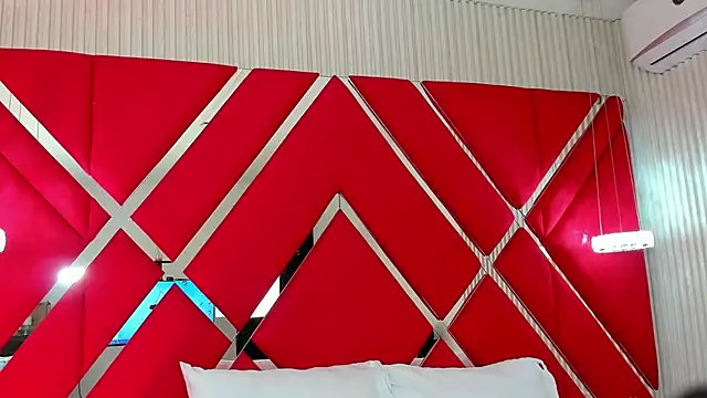 SusanCouper online show from November 5, 10:26 pm