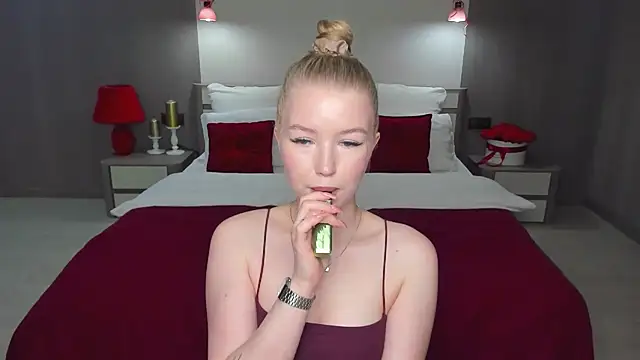 shy  lady online show from June 7, 11:39 am