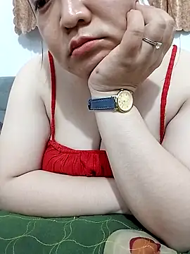 VyOanh2K online show from April 26, 3:54 pm