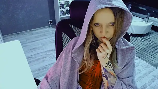 InesGold online show from April 23, 6:43 am