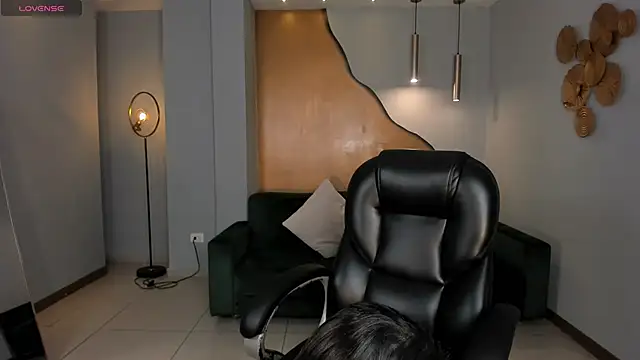 AbbyDalton online show from October 30, 7:04 pm