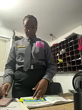 CiaraEbony online show from April 25, 11:35 pm