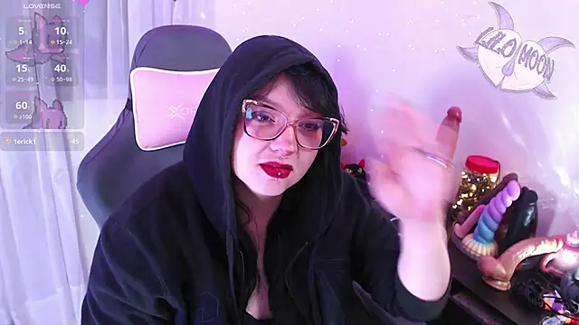 LiloMoon69 online show from April 22, 2:52 am