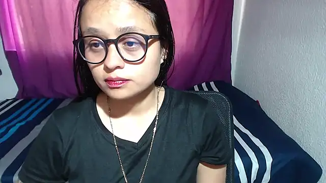 Snapshot of passion_sweet07 chatting on September 13, 2:36 pm passion sweet07 online show from September 13, 2:36 pm