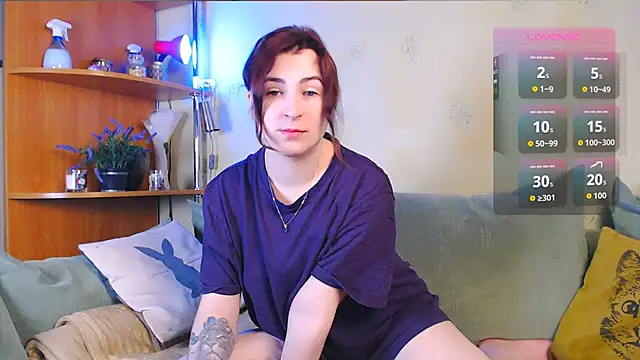 Caroline1995 online show from December 4, 7:21 am