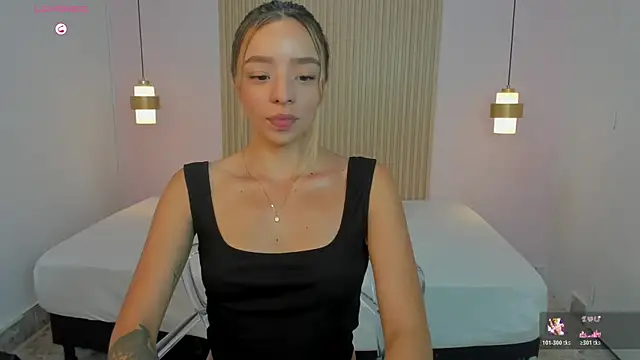 AliceRoss0 online show from July 8, 8:44 pm
