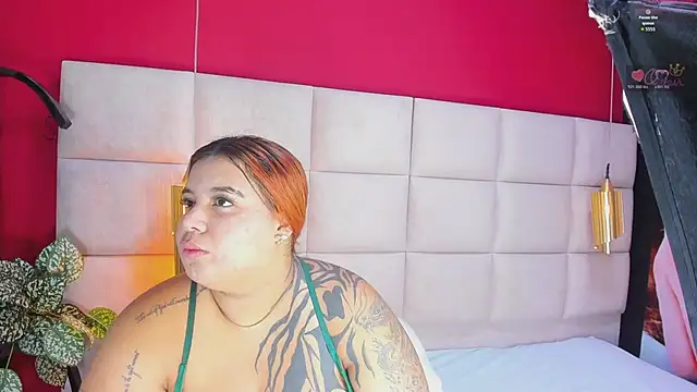 Amberluy online show from February 17, 7:46 pm