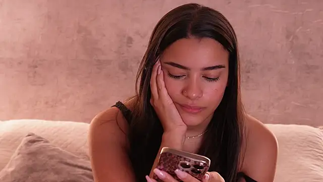 Nicky and Blake online show from December 21, 2:05 am