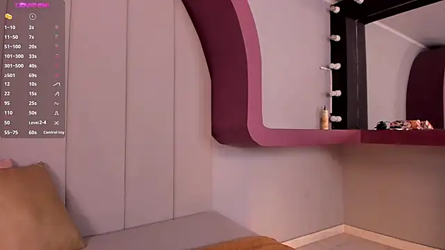 morganlake  online show from September 19, 3:38 am