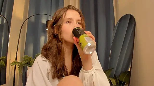 MaryannSoftt online show from January 17, 4:25 pm