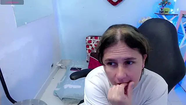 victoria jones online show from January 19, 2:02 pm