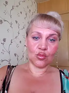 IsabellaBoni online show from July 17, 7:24 am