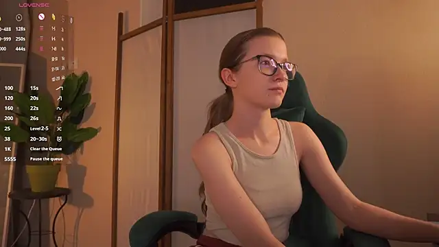 brendacom online show from October 29, 4:20 pm