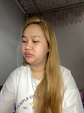 Odette68 online show from April 27, 12:30 am